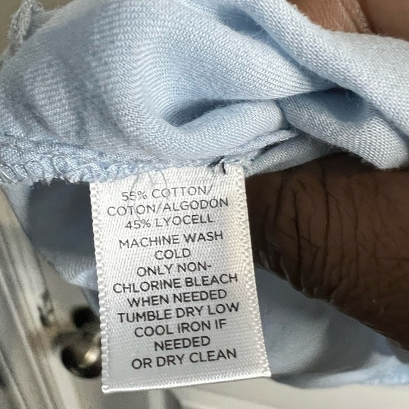 LOFT Women’s The Softened Shirt Chambray Babydoll Top Blue - Size XL - Picture 4 of 5